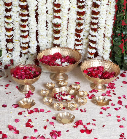 Gold Metal Taj Urli with Center Urli & Tealight Holder Set of 7 by Amaya Decors