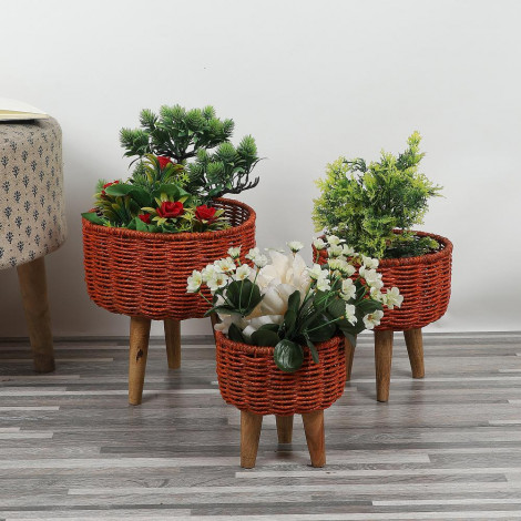 Jute & Metal Red Planter Set with Wooden Legs Set of 3