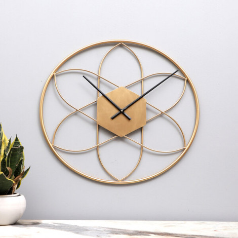 Round Stripes Gold Wall Clock